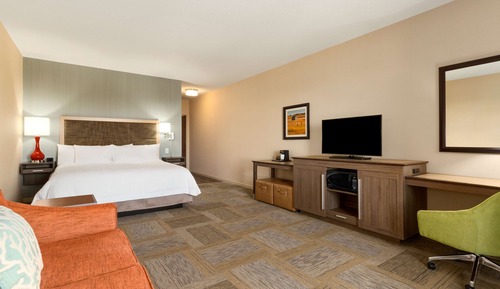 Room, 1 King Bed, Non Smoking, Refrigerator & Microwave (Water View)