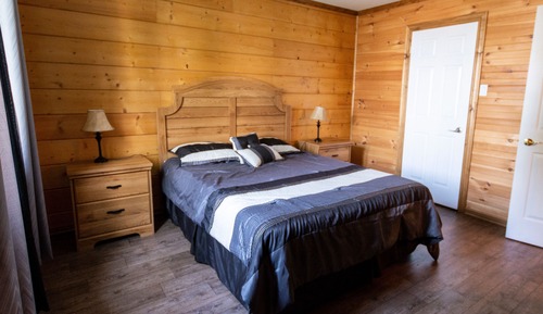 Deluxe Condo, 2 Bedrooms