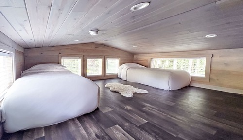Premium Cabin, River View