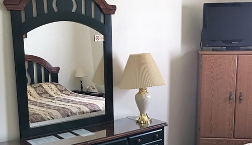 Traditional Room, 1 Queen Bed