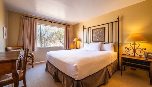 Room (Quail Hollow Casita 1 Bedroom)