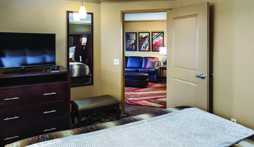 Suite, 1 King Bed