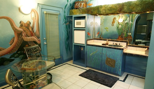 Suite, 1 King Bed (Atlantis Under the Sea Suite)