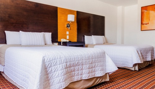 Standard Room, 2 Double Beds
