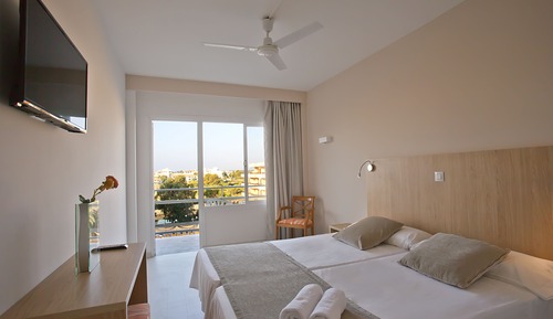 Superior Double Room, Balcony