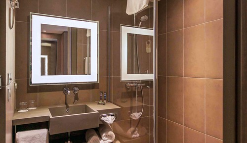 Superior Suite, 1 Queen Bed with Sofa bed