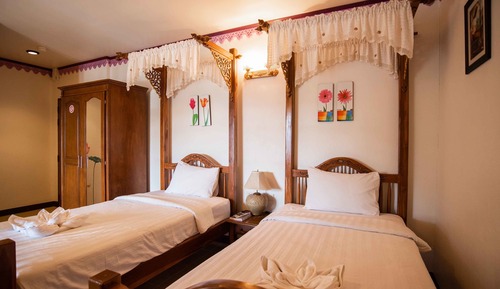 Superior Twin Room