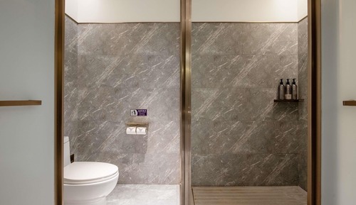 Deluxe Room, 1 King Bed