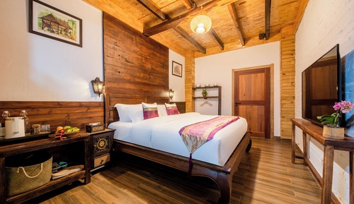 Basic Double Room, Non Smoking, Courtyard View