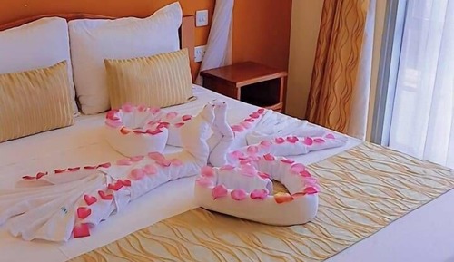 Deluxe Single Room