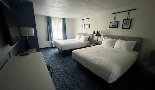 Comfort Single Room, 2 Queen Beds, Non Smoking