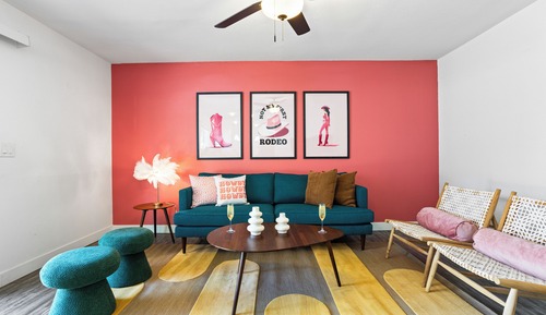 House (2 Bedrooms)