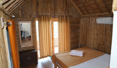 Family Room, Balcony, Garden View