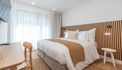 Classic Suite, Courtyard View