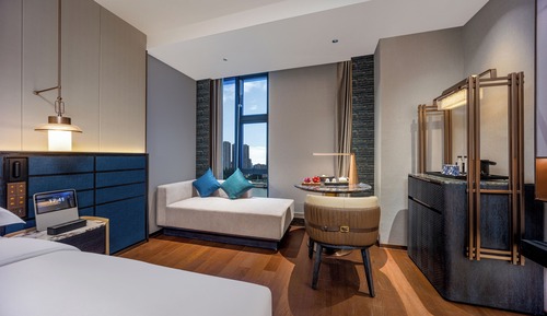 Deluxe Double Room, Canal View