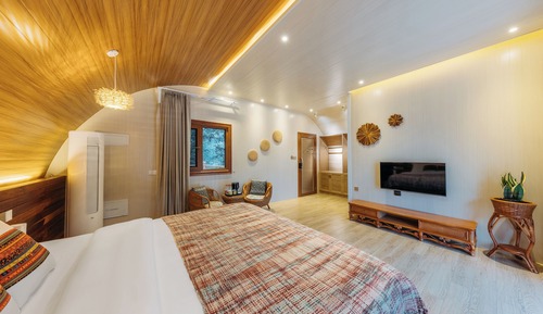 Superior Villa, Patio, Mountain View