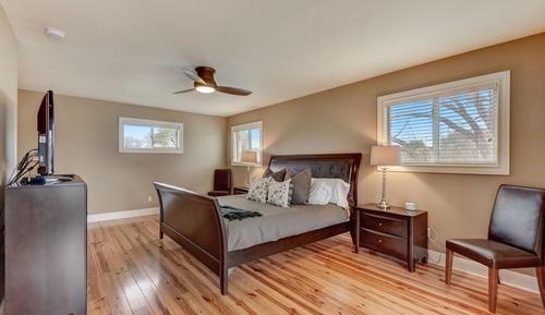 House, Multiple Beds, Patio (4)
