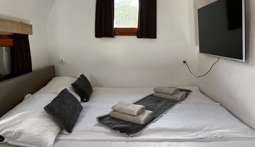 Mobile Home, Patio, Garden View