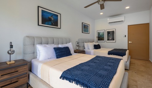 Standard Quadruple Room, 2 Queen Beds