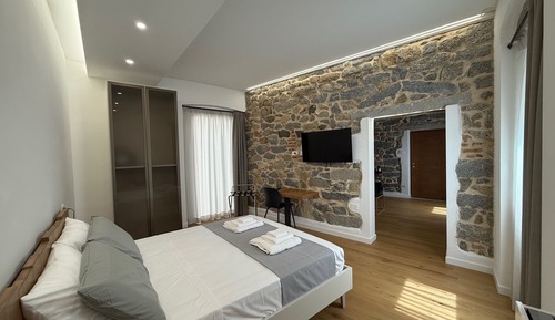 Luxury Double Room, City View