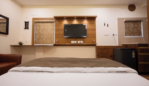 Studio, Kitchenette