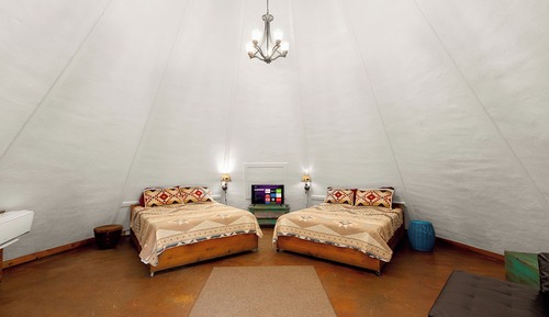 Traditional Cabin, Multiple Beds, Non Smoking, Private Bathroom