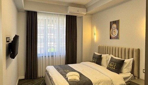 Standard Double Room, City View