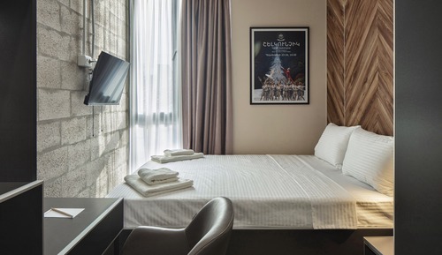 Standard Double Room, City View