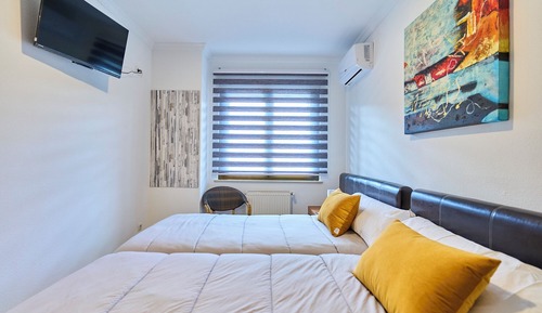 Standard Twin Room, Balcony, City View