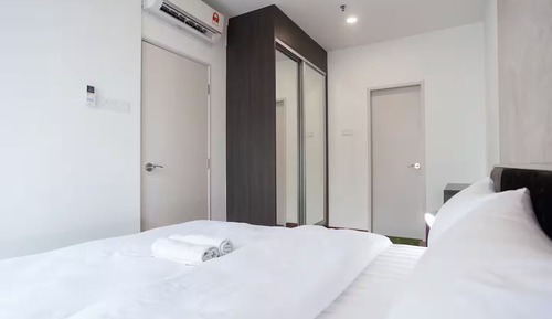 Apartment, Balcony, City View