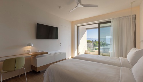 Superior Double or Twin Room, Sea View