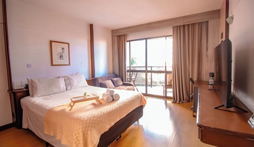 Standard Studio (592534)