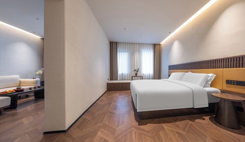 Elite Suite