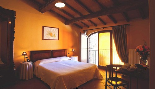 Deluxe Quadruple Room, Garden View