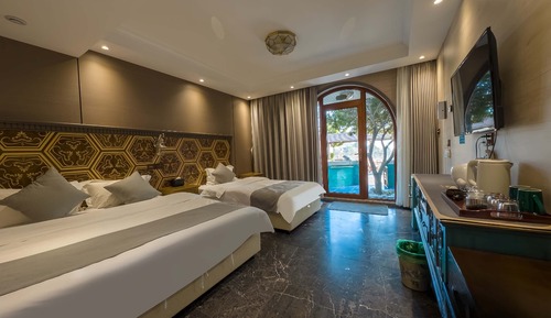 Classic Twin Room, Sea View