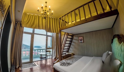 Comfort Triple Room, Courtyard View