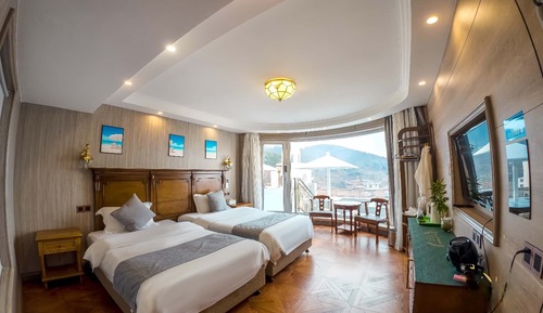 Signature Twin Room, Sea View