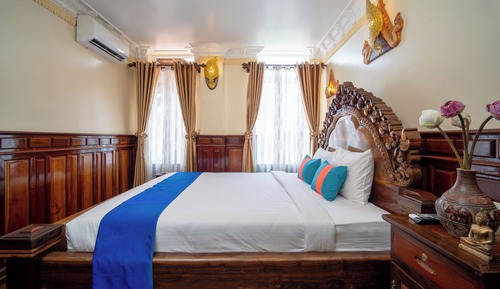Deluxe Double Room, Balcony, City View