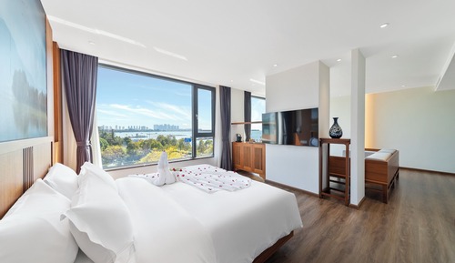 Luxury Double Room, Courtyard View