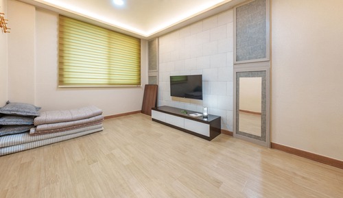 Basic Room, 1 Bedroom (Room 408 (BBQ / Netflix))