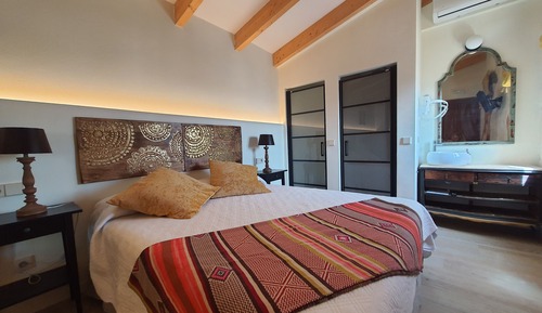 Superior Double Room, City View