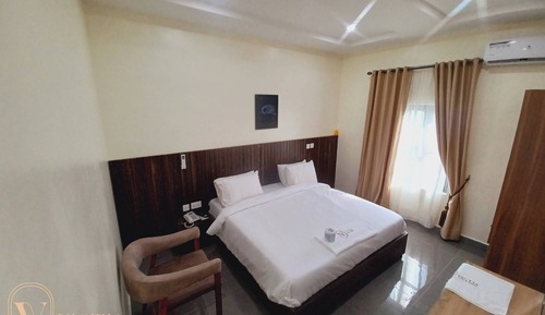 Executive Double Room, City View