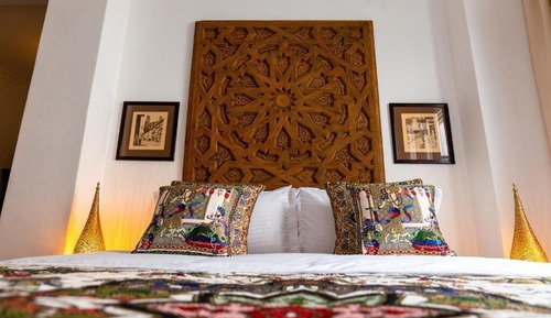 Deluxe Suite, 1 Queen Bed