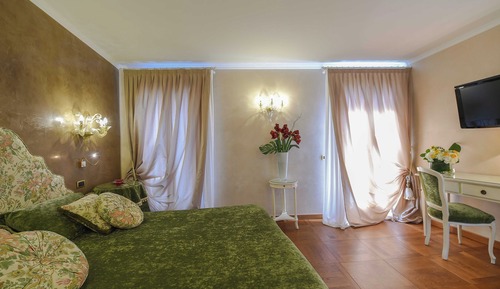 Standard Double or Twin Room