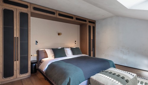 Loft, 1 King Bed (Suite)