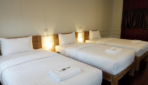 Deluxe Triple Room