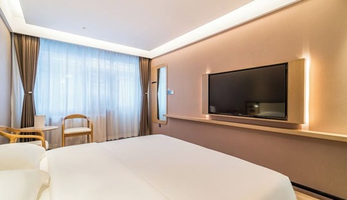 Signature Double Room, Courtyard View