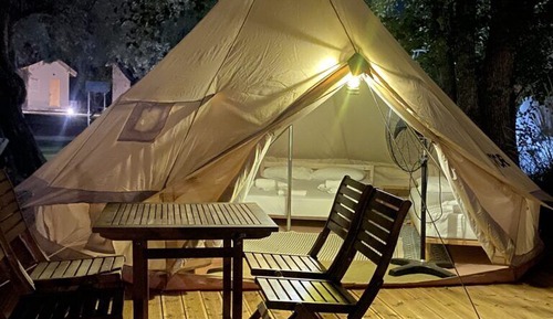 Grand Tent