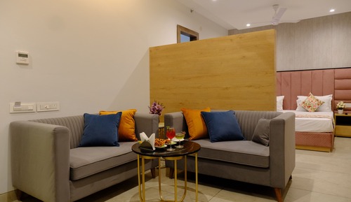 Premium Suite