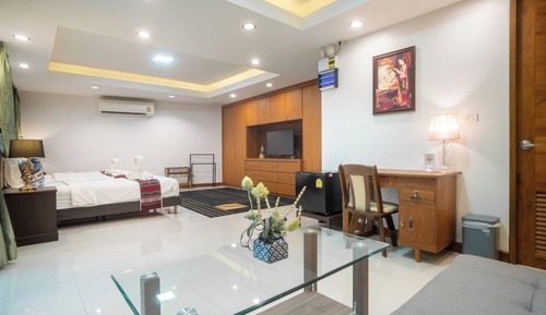 Family Triple Room, Multiple Beds, Private Bathroom, Garden View